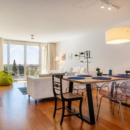 Guestready - Alges Apt With Stunning Rooftop Pool Apartman Kültér fotó
