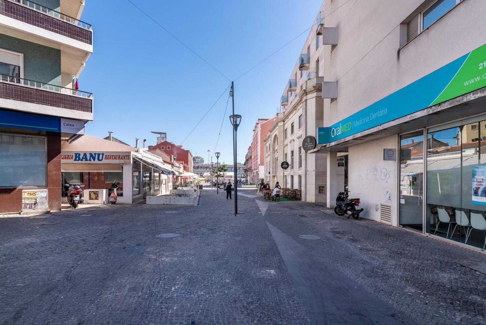 Guestready - Alges Apt With Stunning Rooftop Pool Apartman Kültér fotó